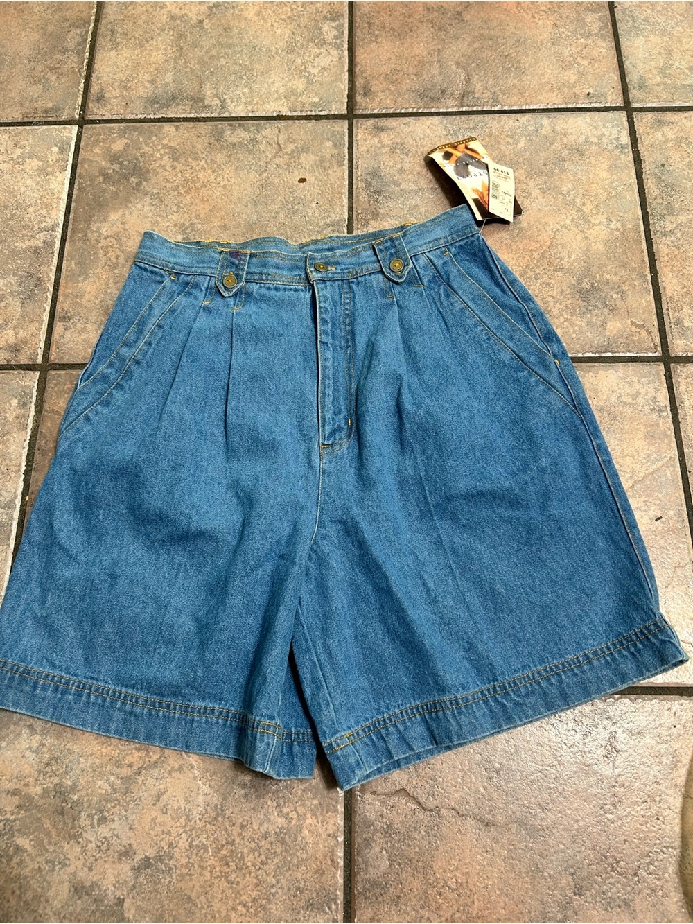 Vintage High-Waist Blue Denim Women’s Shorts